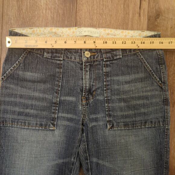 Y2K Hipster Women's Size 32x29 Flared Jeans Denim Blue Whiskered Wide Leg - Picture 4 of 9